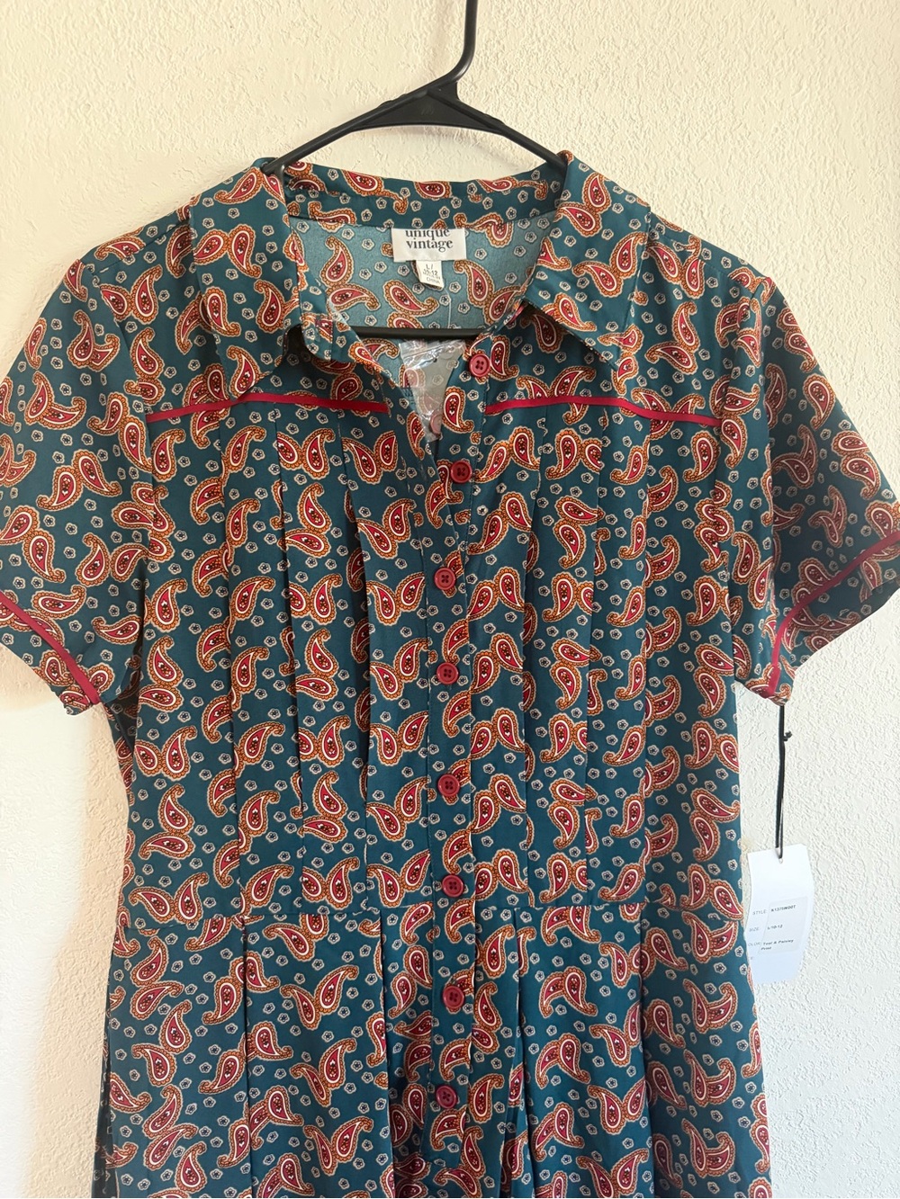 Unique Vintage Teal Paisley Button-Up with Red Accents - Picture 2 of 11